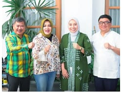 Benarkah Mantan Bupati Garut Rudy Gunawan Masuk Tim Pemenangan Syakur-Putri sebagai Dewan Pakar? Ini Faktanya!