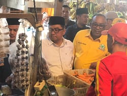 Hari Kedua Kampanye, Abdusy Syakur Lakukan Pendekatan Personal dan Sambangi Pasar Tradisional Cilawu