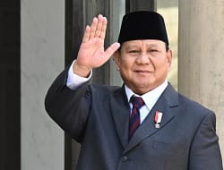 Kabinet Baru Alert! Prabowo Panggil 49 Calon Menteri, Tapi PKS dan NasDem Masih ‘No Show’!