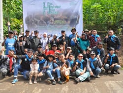 Tanam Pohon untuk Bumi, REKAPALA Garut Bersama WALHI Lestarikan Habitat Owa Jawa