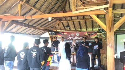 Ngopi Sambil Melek Pilkada: KPU Garut Gandeng Komunitas GBR di Teras Coffee Rancabango
